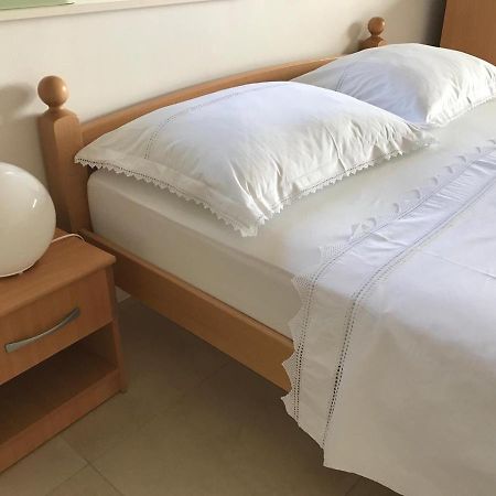 Apartments Villa Marie Сегет Враница Екстериор снимка