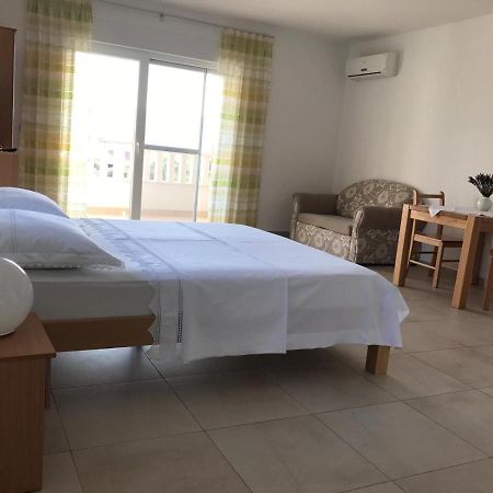 Apartments Villa Marie Сегет Враница Екстериор снимка