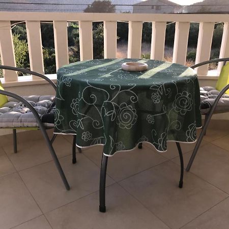 Apartments Villa Marie Сегет Враница Екстериор снимка